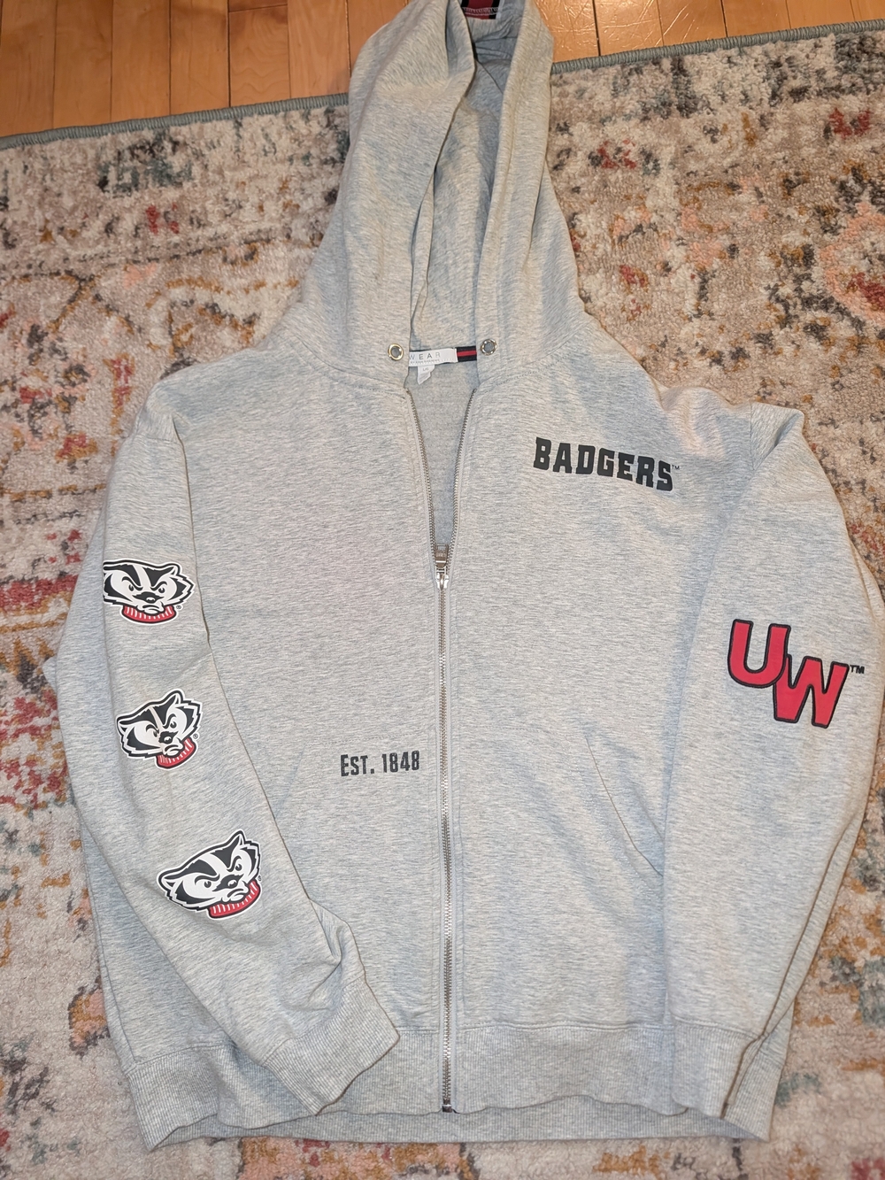 Badgers Women's L Gray Zip-Up Hoodie UW Sleeve Logo College Football